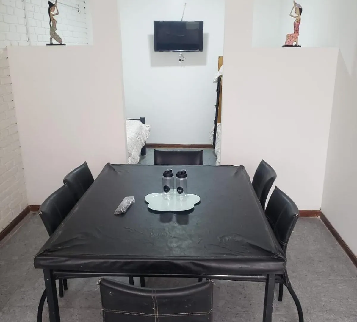 Departamento Ubicadisimo Calle Chile Con Estacionamiento Incluido Capital Mendoza 2 Apartment Argentina