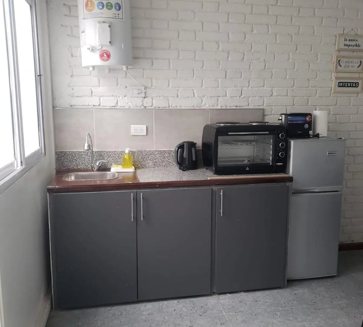 Departamento Ubicadisimo Calle Chile Con Estacionamiento Incluido Capital Mendoza 2 Apartment 0*,  Argentina
